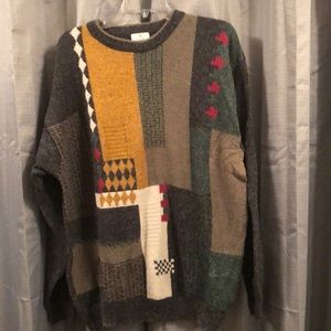 Men’s wool blend lightweight sweater